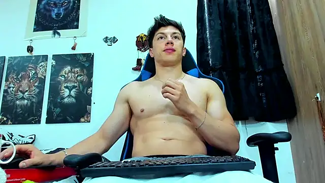 javiersexymann online show from 03-05-25, 07:49