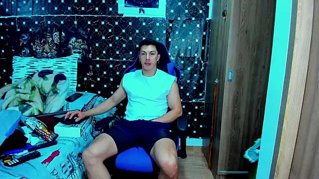 javiersexymann online show from 12-05-25, 08:49