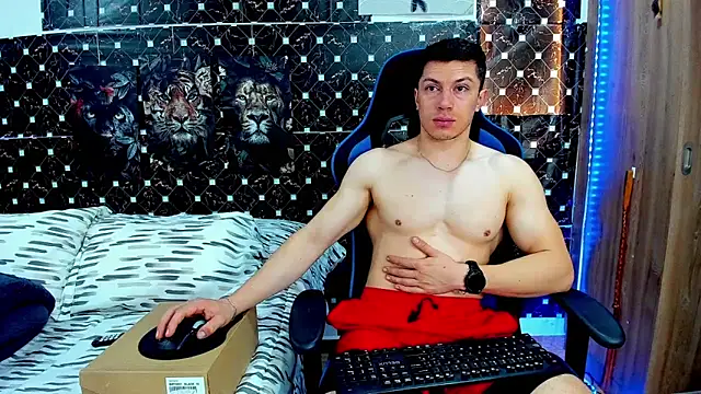 Snapshot of javiersexymann chatting on 08-02-26, 05:22 javiersexymann online show from 08-02-26, 05:22