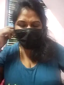 chaitara-reddy online show from 10-11-25, 03:43