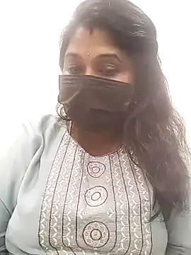 chaitara-reddy online show from 10-31-25, 07:42