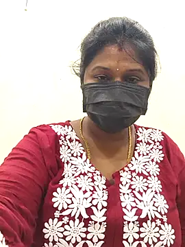 Snapshot of chaitara-reddy chatting on 05-15-26, 06:53 chaitara-reddy online show from 05-15-26, 06:53