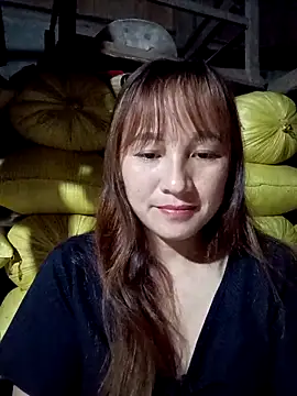Snapshot of Mini3333 chatting on 04-23-26, 12:29 Mini3333 online show from 04-23-26, 12:29