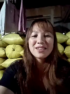 Snapshot of Mini3333 chatting on 05-10-26, 12:21 Mini3333 online show from 05-10-26, 12:21
