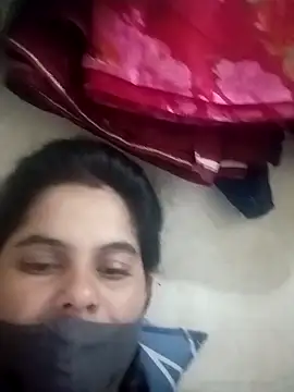 Snapshot of JULEE-740 chatting on 11-03-25, 03:24 JULEE-740 online show from 11-03-25, 03:24