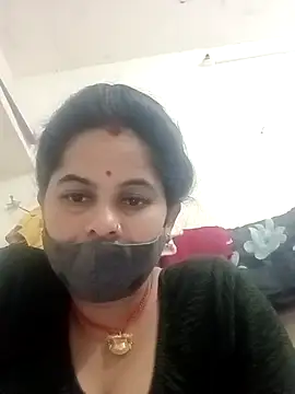 Snapshot of JULEE-740 chatting on 11-07-25, 02:50 JULEE-740 online show from 11-07-25, 02:50