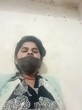 Snapshot of JULEE-740 chatting on 12-02-25, 06:25 JULEE-740 online show from 12-02-25, 06:25