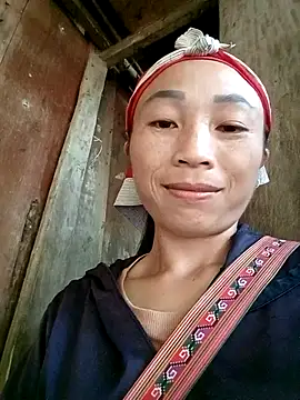 lucybaby00 online show from 10-12-25, 09:30