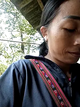 lucybaby00 online show from 10-13-25, 01:49