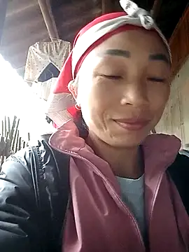 lucybaby00 online show from 11-02-25, 08:28