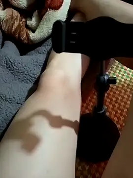 lucybaby00 online show from 11-11-25, 01:33