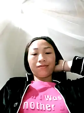 lucybaby00 online show from 03-16-26, 08:13