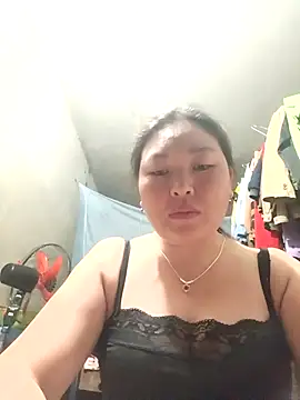 Snapshot of phunphun chatting on 10-06-25, 01:58 phunphun online show from 10-06-25, 01:58