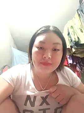 Snapshot of phunphun chatting on 10-21-25, 11:44 phunphun online show from 10-21-25, 11:44