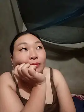 Snapshot of phunphun chatting on 10-27-25, 12:31 phunphun online show from 10-27-25, 12:31