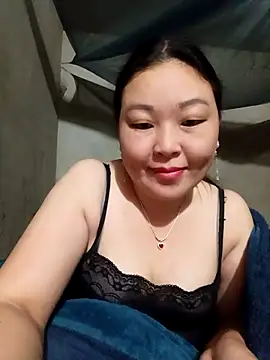 Snapshot of phunphun chatting on 11-11-25, 12:43 phunphun online show from 11-11-25, 12:43