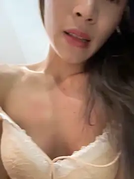 Snapshot of muxin_love chatting on 12-03-25, 01:31 muxin love online show from 12-03-25, 01:31