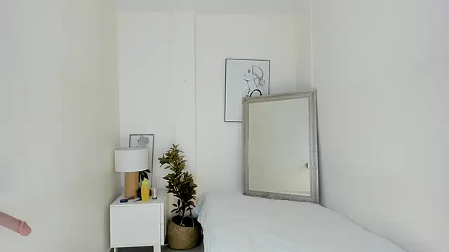 emy barnert online show from 12-02-25, 12:32