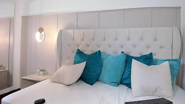 Snapshot of mae_lyra chatting on 11-07-25, 09:48 mae lyra online show from 11-07-25, 09:48