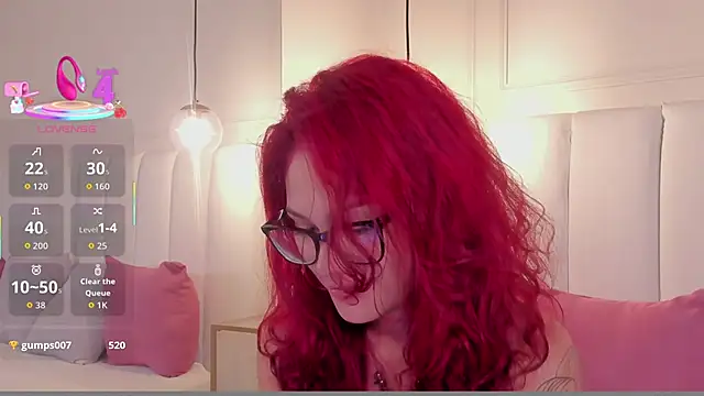 Snapshot of mae_lyra chatting on 12-15-25, 08:07 mae lyra online show from 12-15-25, 08:07