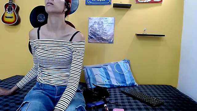 skinnyverus18 online show from 03-01-26, 07:05