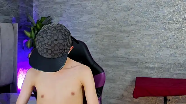 ArthurCox online show from 11-14-25, 05:33