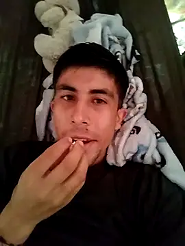 Snapshot of avatar3120 chatting on 12-02-25, 09:43 avatar3120 online show from 12-02-25, 09:43