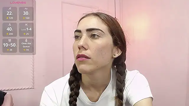 Snapshot of danna7cute chatting on 10-16-25, 10:11 danna7cute online show from 10-16-25, 10:11