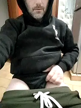 Snapshot of Peolin chatting on 11-29-25, 12:57 Peolin online show from 11-29-25, 12:57