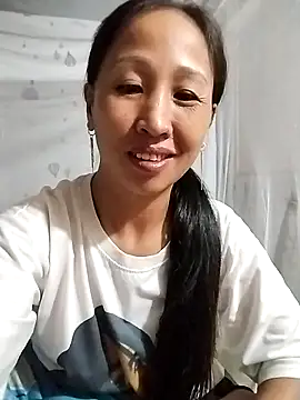 cute love00 online show from 10-29-25, 10:44