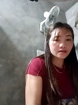 Snapshot of adbosa_00 chatting on 11-05-25, 04:18 adbosa 00 online show from 11-05-25, 04:18