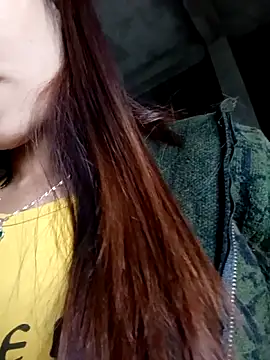 Snapshot of adbosa_00 chatting on 11-30-25, 12:47 adbosa 00 online show from 11-30-25, 12:47