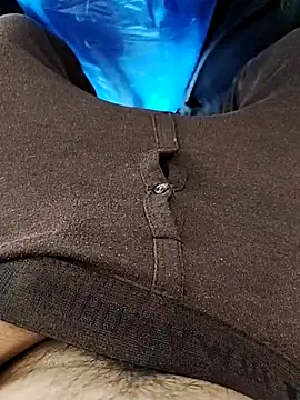 Snapshot of Sexyhotboy7inch chatting on 02-15-26, 10:03 Sexyhotboy7inch online show from 02-15-26, 10:03