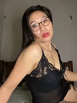 Snapshot of Vitamin_sexy chatting on 10-12-25, 04:44 Vitamin sexy online show from 10-12-25, 04:44