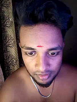 Snapshot of Surya2134@xh chatting on 10-17-25, 09:01 Surya2134xh online show from 10-17-25, 09:01