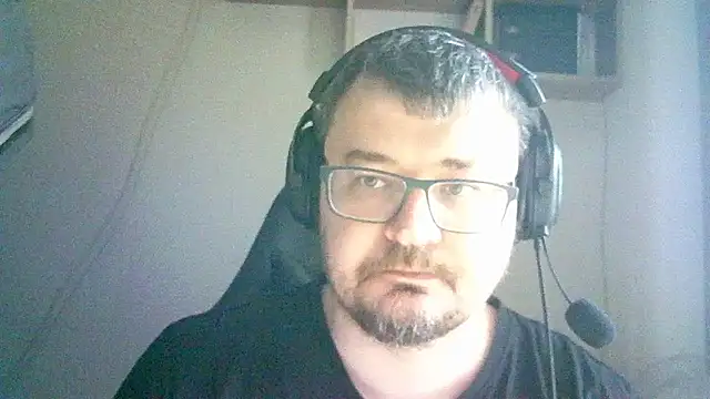 Snapshot of SirAbuser chatting on 06-19-26, 07:01 SirAbuser online show from 06-19-26, 07:01