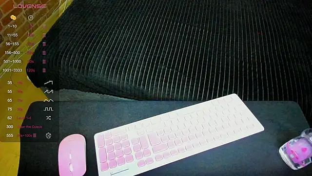 Cutiee Alicee online show from 03-11-26, 08:15