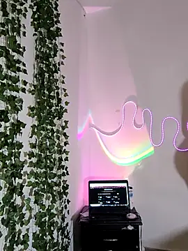 butterfly777  online show from 02-15-26, 03:09