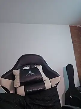 Snapshot of 77Neferkitty77 chatting on 02-19-26, 04:58 77Neferkitty77 online show from 02-19-26, 04:58