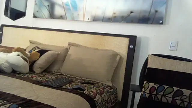 Mirianzapata 1 online show from 05-16-26, 03:03