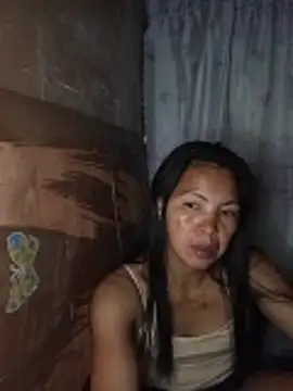 Snapshot of oceanlover23 chatting on 02-05-26, 04:50 oceanlover23 online show from 02-05-26, 04:50