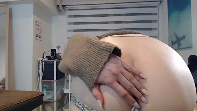 Snapshot of BROsister chatting on 03-09-26, 10:19 BROsister online show from 03-09-26, 10:19