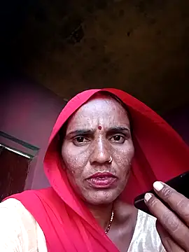 Snapshot of Pinky12A chatting on 09-25-25, 08:07 Pinky12A online show from 09-25-25, 08:07