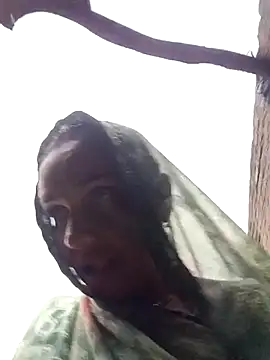 Snapshot of Pinky12A chatting on 09-30-25, 11:48 Pinky12A online show from 09-30-25, 11:48