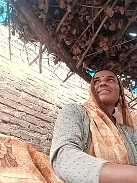 Snapshot of Pinky12A chatting on 10-24-25, 01:35 Pinky12A online show from 10-24-25, 01:35