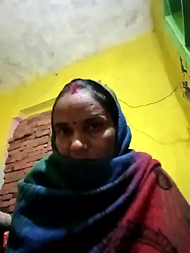 Snapshot of Pinky12A chatting on 11-18-25, 12:16 Pinky12A online show from 11-18-25, 12:16