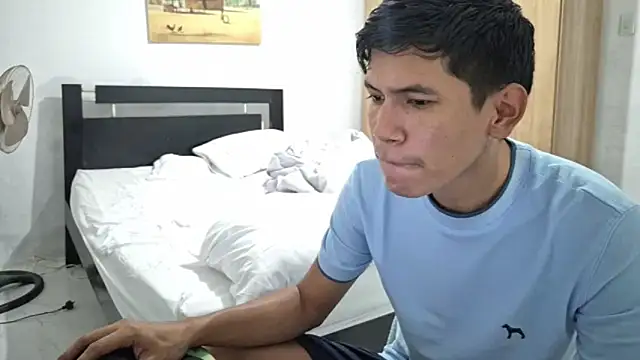 Ajhg98 online show from 02-07-26, 03:05