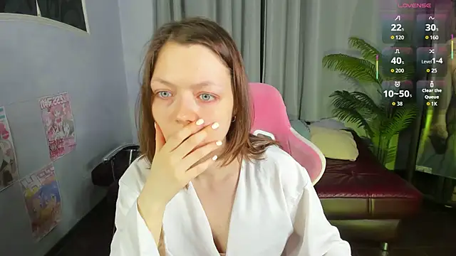 Snapshot of Lunar_Lily chatting on 09-21-25, 05:31 Lunar Lily online show from 09-21-25, 05:31