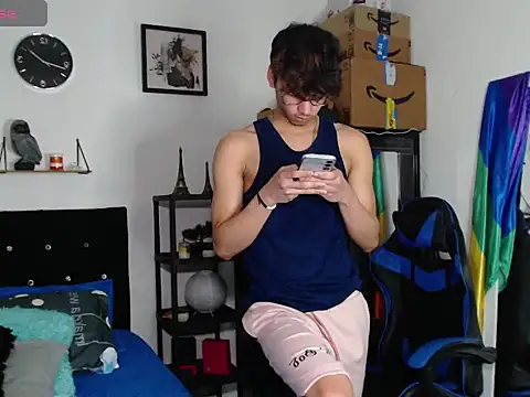 Gael Jones online show from 09-10-25, 07:41