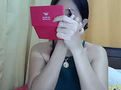 Snapshot of Elara8309 chatting on 07-14-26, 02:05 Elara8309 online show from 07-14-26, 02:05